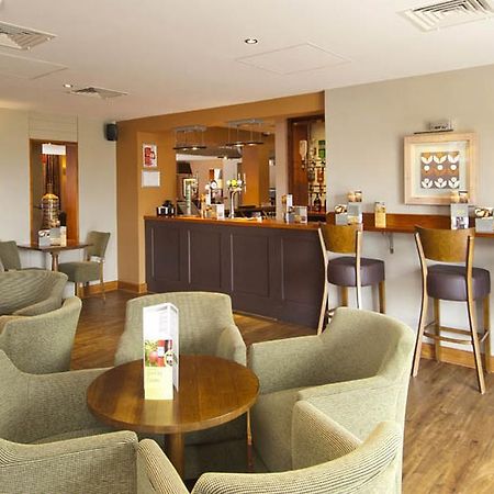 Premier Inn Manchester Bury Exteriér fotografie