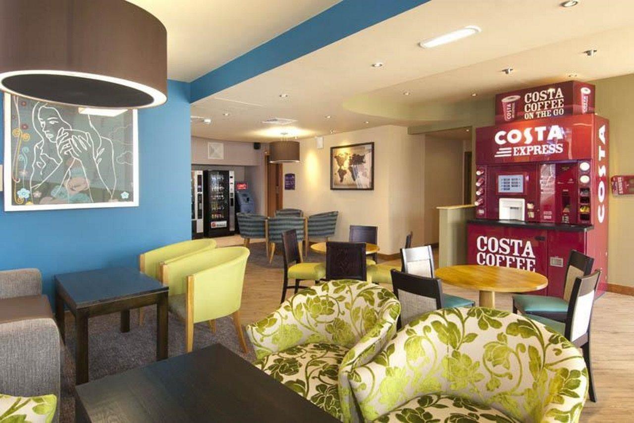 Premier Inn Manchester Bury Exteriér fotografie