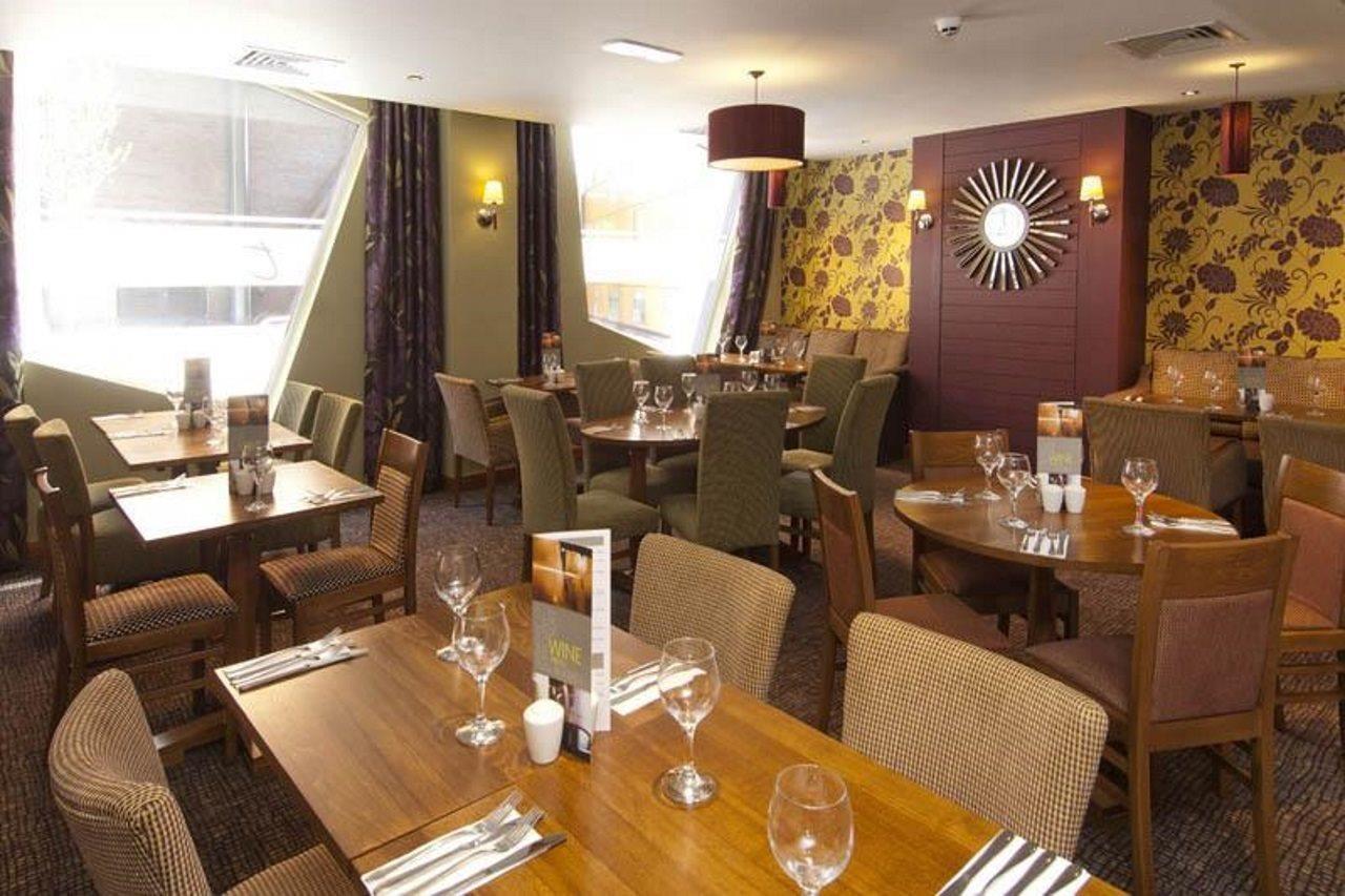 Premier Inn Manchester Bury Exteriér fotografie