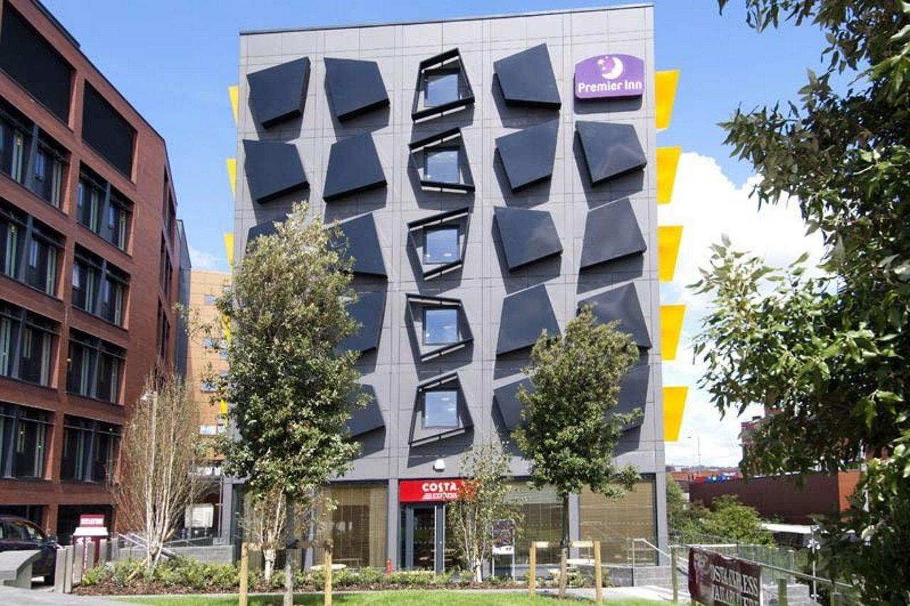 Premier Inn Manchester Bury Exteriér fotografie